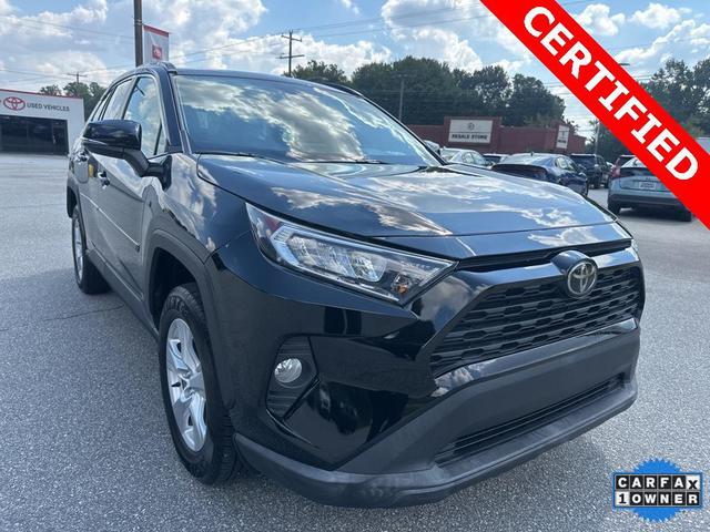 Photo of 2021 Midnight Black Toyota RAV4
