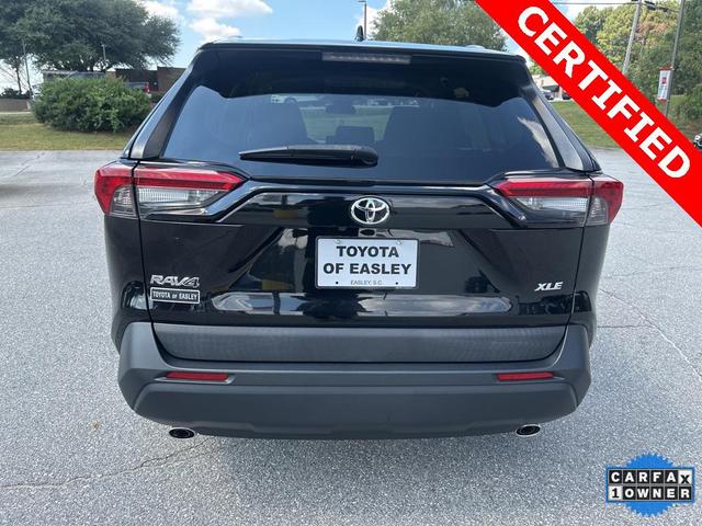 Photo of 2021 Midnight Black Toyota RAV4