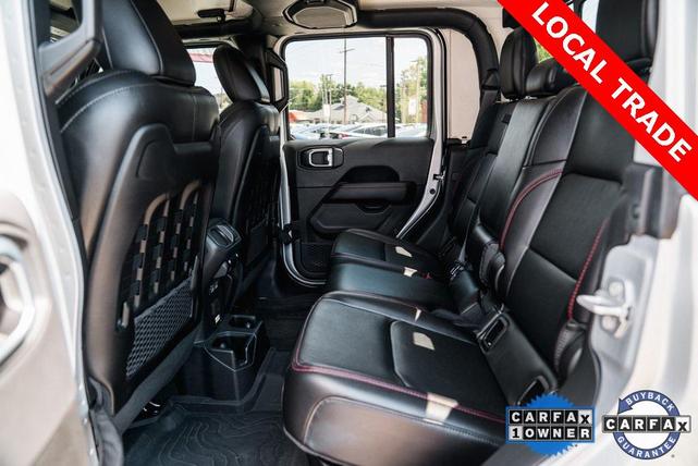 Photo of 2022 Silver Zynith Clearcoat Jeep Gladiator