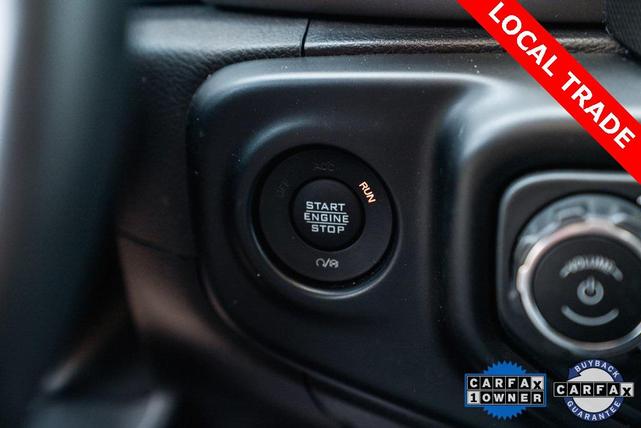 Photo of 2022 Silver Zynith Clearcoat Jeep Gladiator