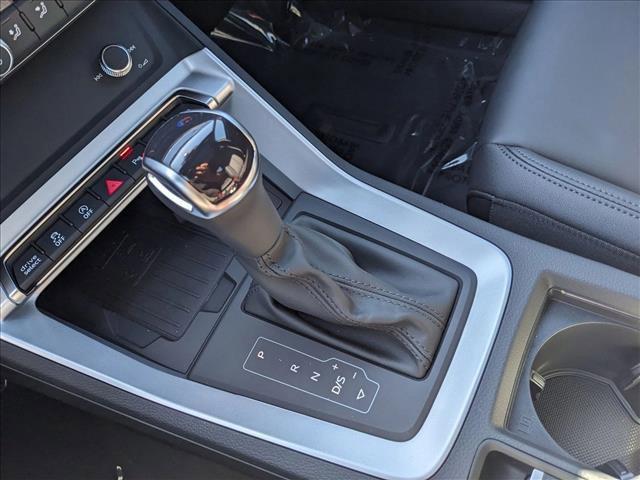 Photo of 2025 Mythos Black Metallic Audi Q3