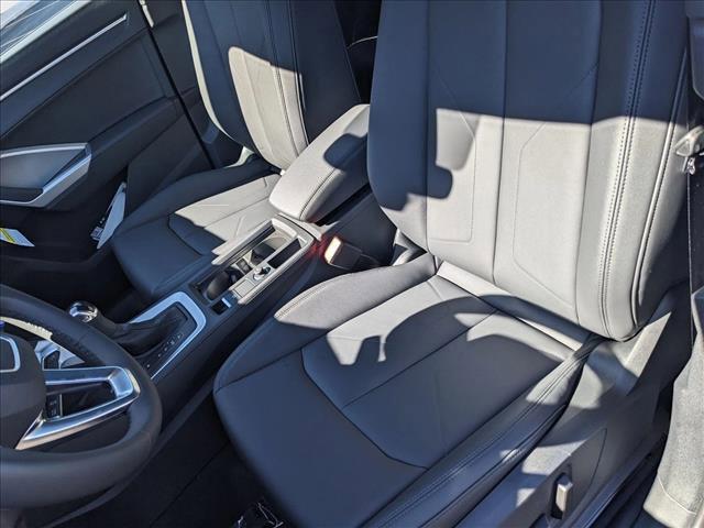 Photo of 2025 Mythos Black Metallic Audi Q3