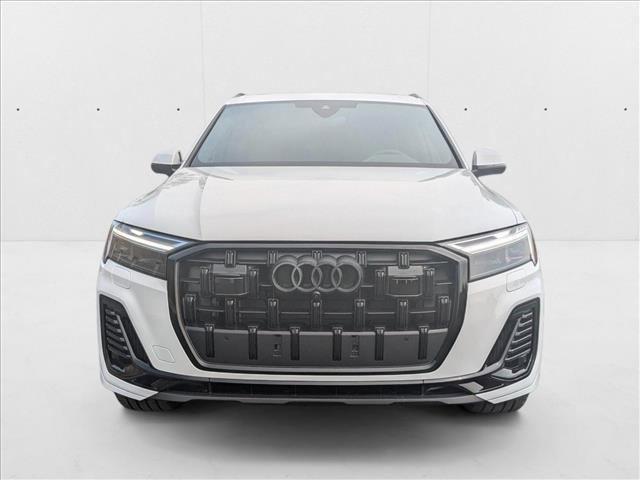 Photo of 2025 Glacier White Metallic Audi Q7