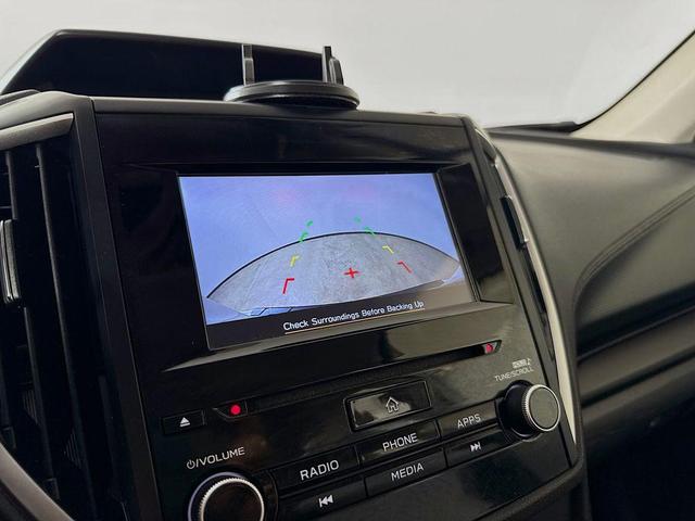 Photo of 2019 Crystal White Pearl Subaru Forester