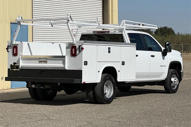Photo of 2024 Summit White Chevrolet Silverado 3500