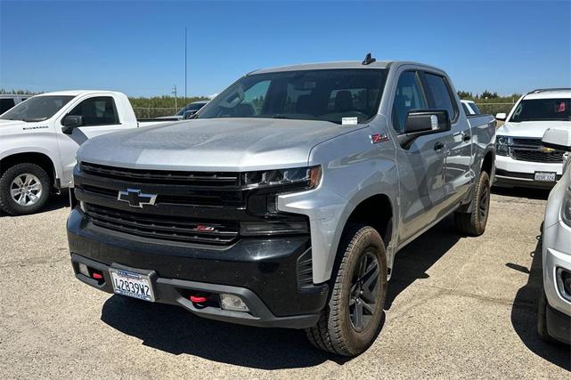 Photo of 2019 Silver Ice Metallic Chevrolet Silverado 1500