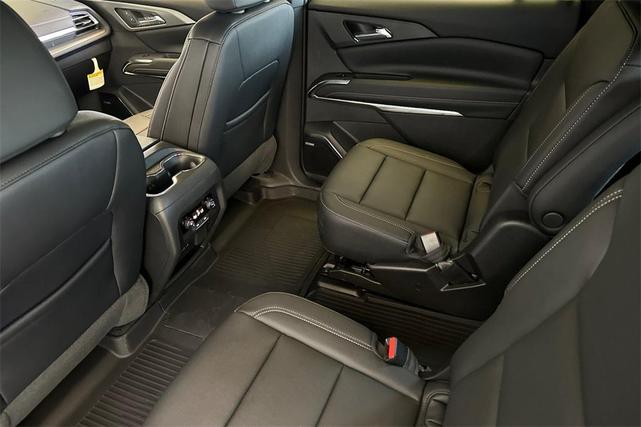 Photo of 2026 Radiant Red Tintcoat Chevrolet Traverse