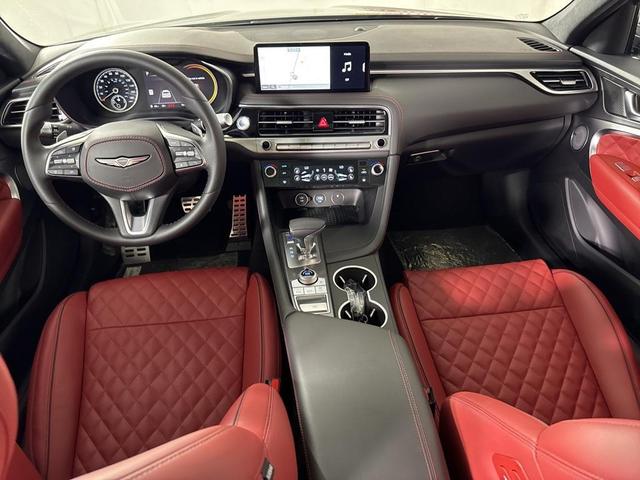 Photo of 2025 Black Genesis G70