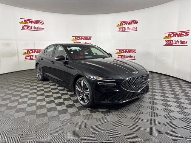 Photo of 2025 Black Genesis G70