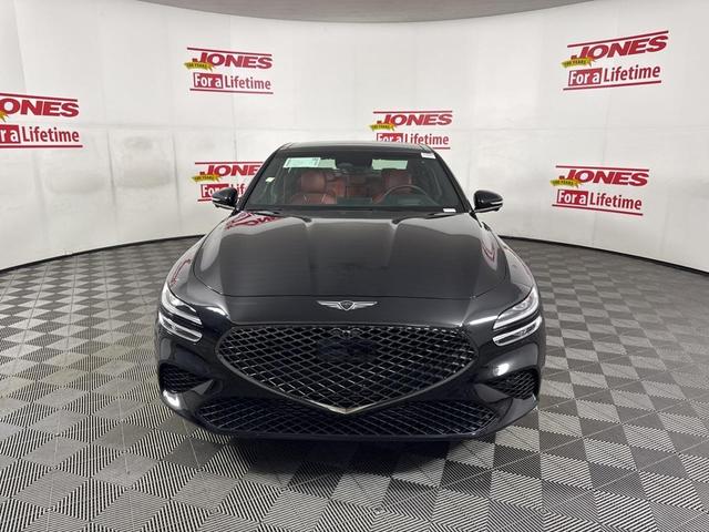 Photo of 2025 Black Genesis G70