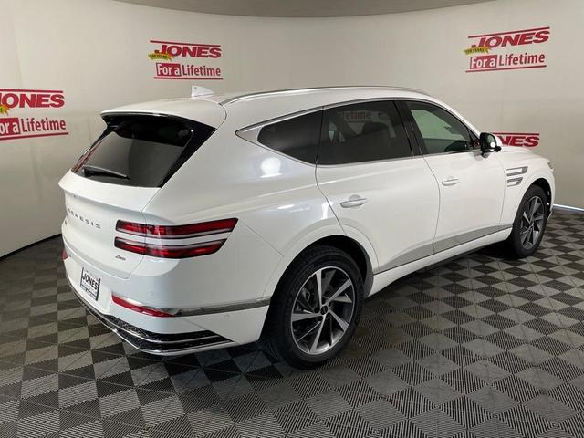 Photo of 2026 White Genesis GV80