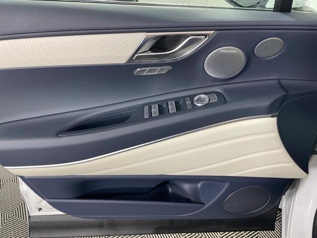 Photo of 2026 White Genesis GV80