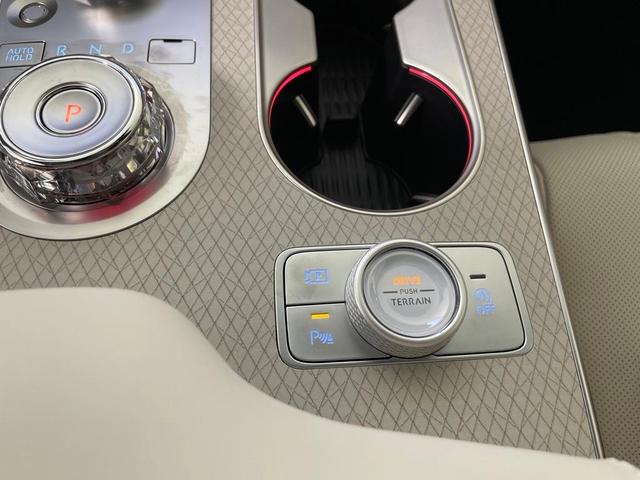 Photo of 2026 White Genesis GV80