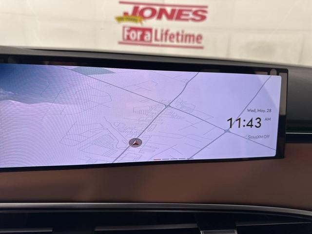 Photo of 2026 Alta White Genesis GV70