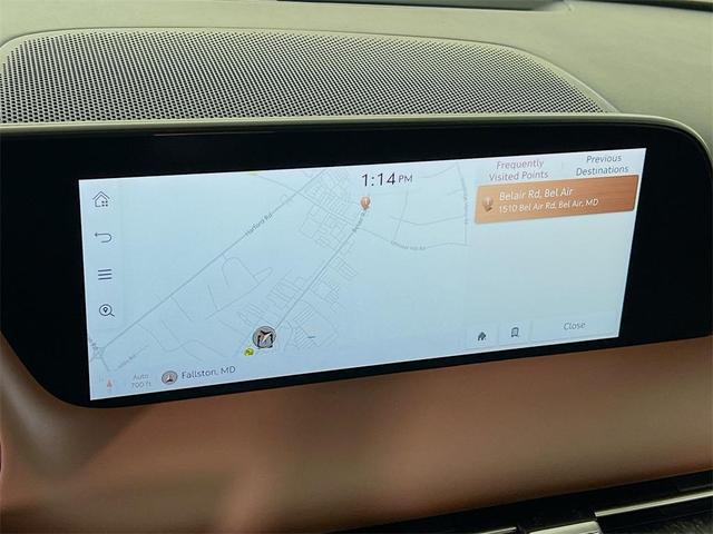 Photo of 2024 White Genesis G90