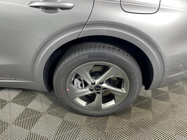 Photo of 2026 Silver Genesis GV70