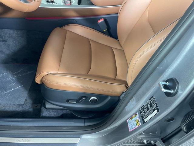 Photo of 2026 Silver Genesis GV70