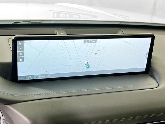 Photo of 2022 White Genesis GV80