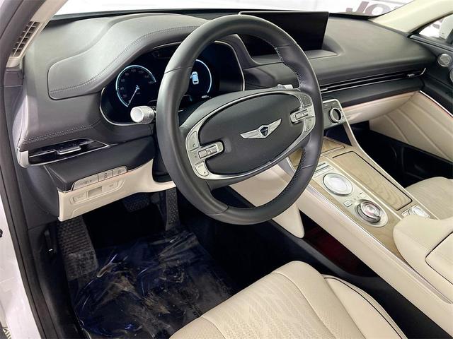 Photo of 2022 White Genesis GV80