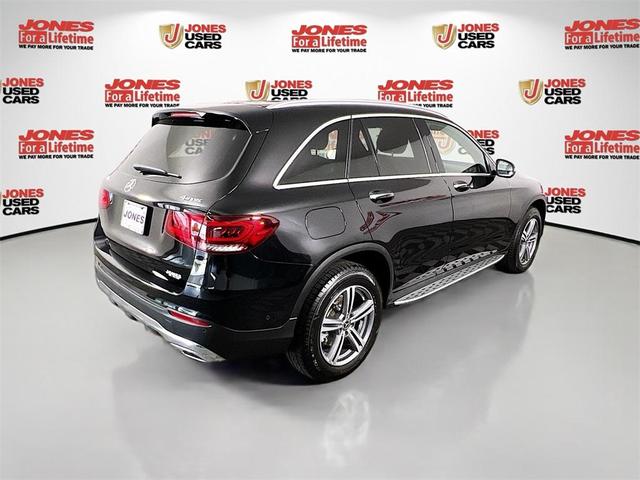 Photo of 2021 Black Mercedes-Benz GLC 300