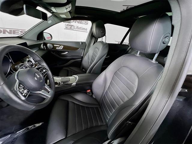 Photo of 2021 Black Mercedes-Benz GLC 300