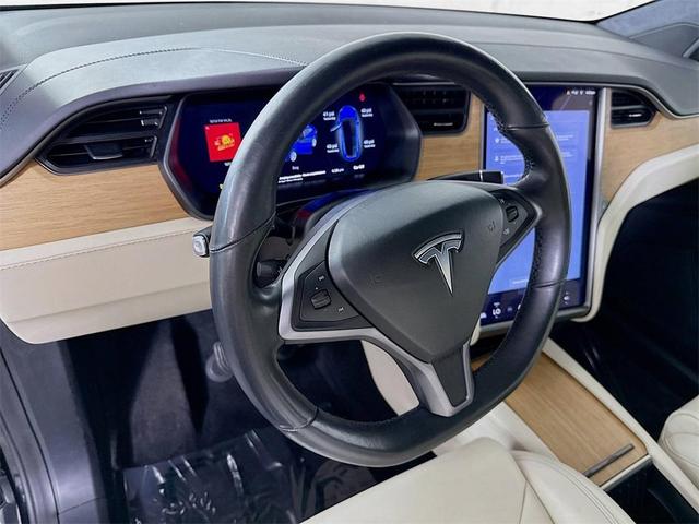 Photo of 2020 Blue Tesla Model X