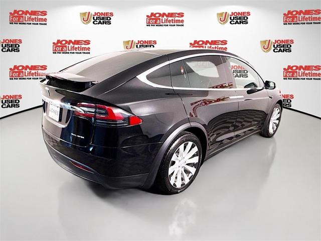 Photo of 2020 Blue Tesla Model X