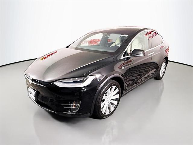 Photo of 2020 Blue Tesla Model X