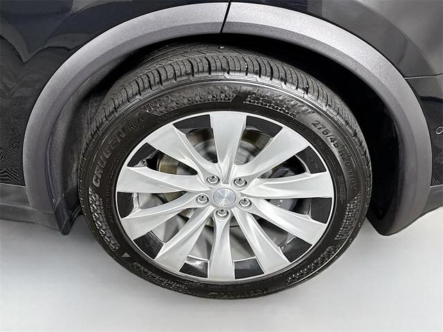 Photo of 2020 Blue Tesla Model X