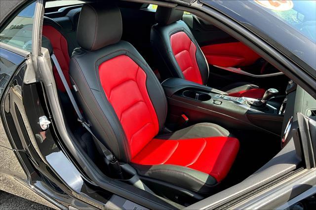 Photo of 2023 Black Chevrolet Camaro