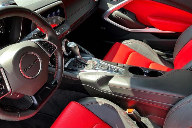 Photo of 2023 Black Chevrolet Camaro