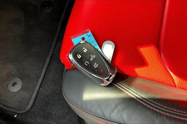 Photo of 2023 Black Chevrolet Camaro