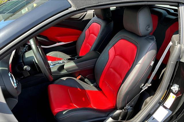Photo of 2023 Black Chevrolet Camaro