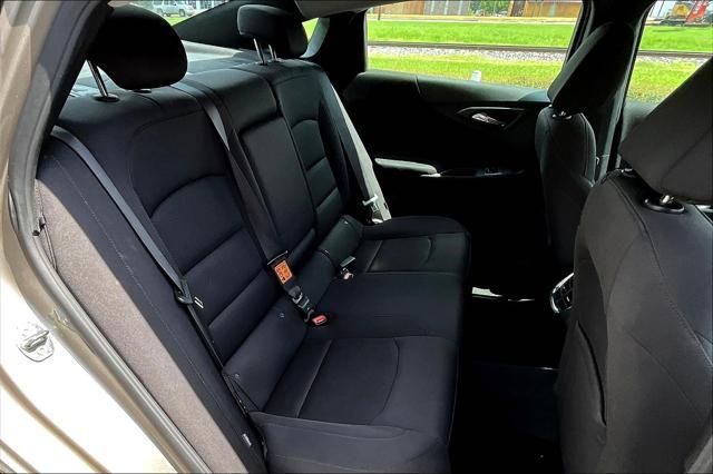 Photo of 2022 Mineral Gray Metallic Chevrolet Malibu