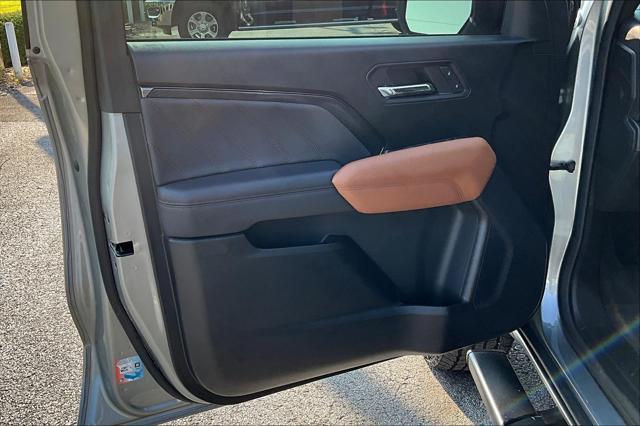 Photo of 2024 Sterling Metallic GMC Canyon
