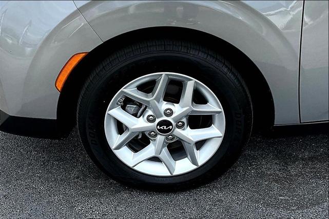Photo of 2022 Steel Gray Kia Soul