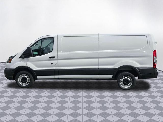 Photo of 2025 Oxford White Ford Transit-250