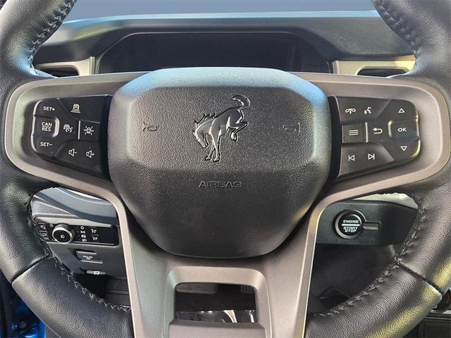 Photo of 2024 Velocity Blue Metallic Ford Bronco