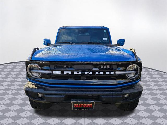 Photo of 2024 Velocity Blue Metallic Ford Bronco