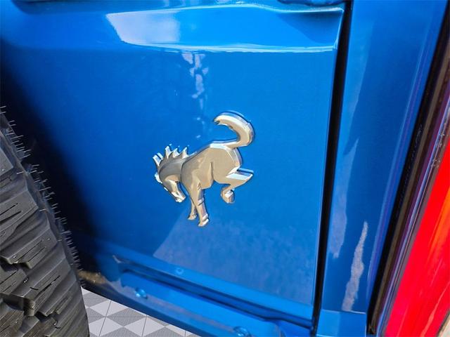Photo of 2024 Velocity Blue Metallic Ford Bronco