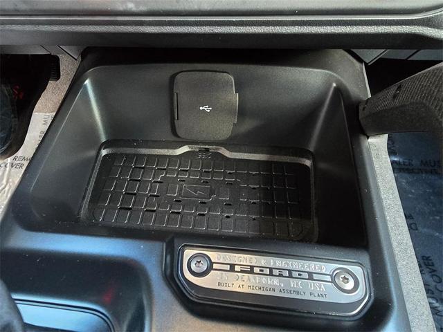 Photo of 2024 Velocity Blue Metallic Ford Bronco