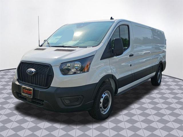 Photo of 2025 Oxford White Ford Transit-150