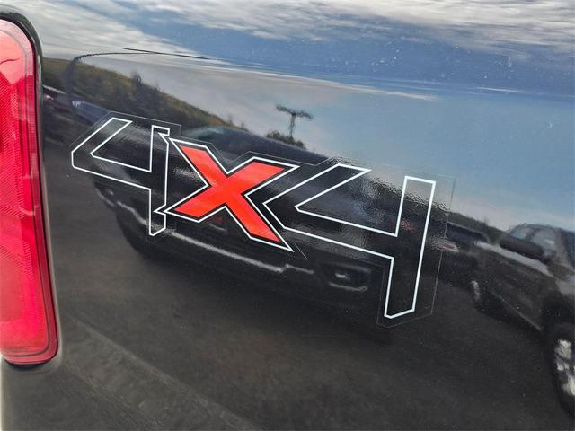 Photo of 2025 Shadow Black Ford Ranger