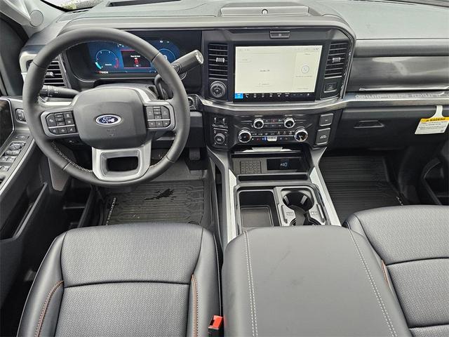 Photo of 2025 White Metallic Ford F-350