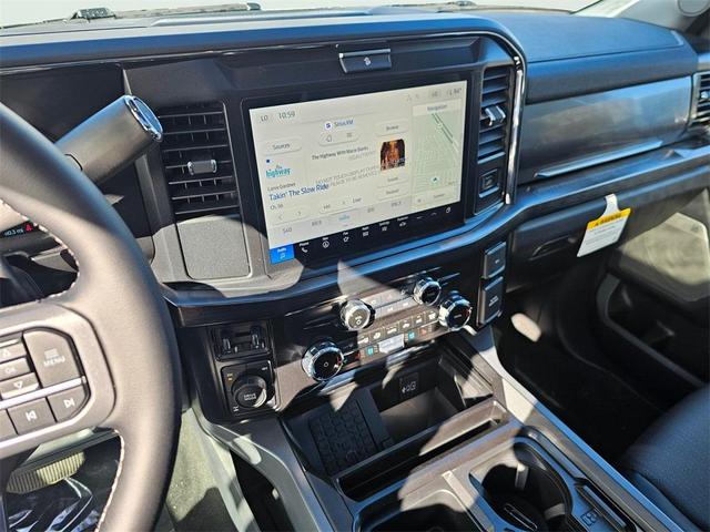 Photo of 2026 Oxford White Ford F-350