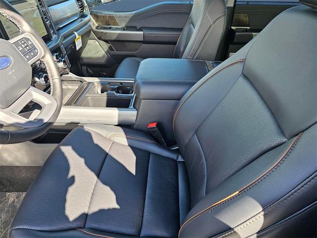Photo of 2026 Oxford White Ford F-350