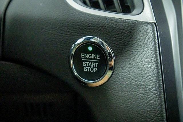 Photo of 2024 Agate Black Metallic Ford Edge