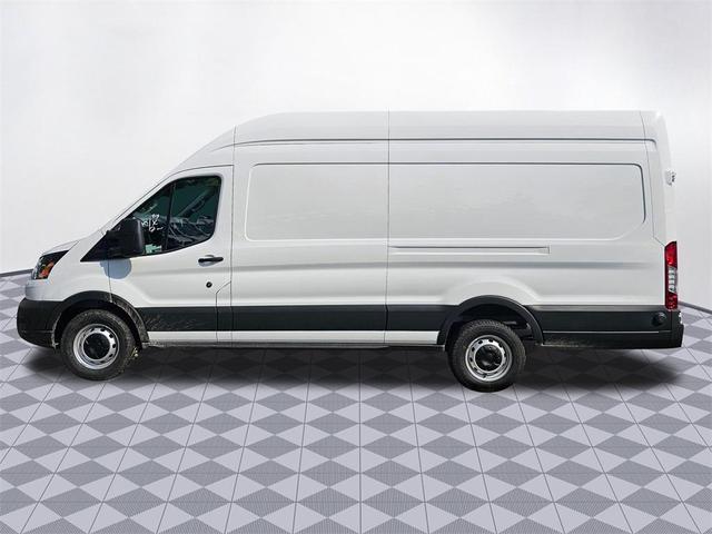 Photo of 2025 Oxford White Ford Transit-350