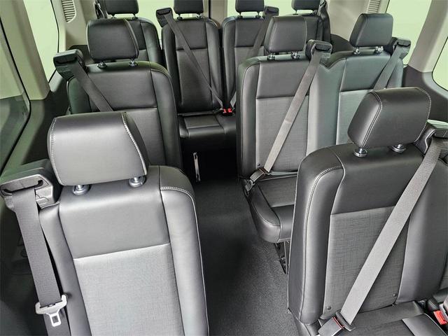 Photo of 2025 Oxford White Ford Transit-350