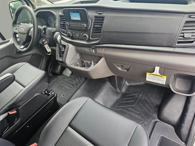 Photo of 2025 Oxford White Ford Transit-350